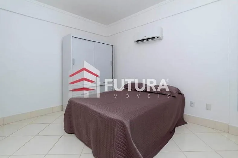 דירה בומבינאס Lindo Apartamento De 02 Quartos La043E